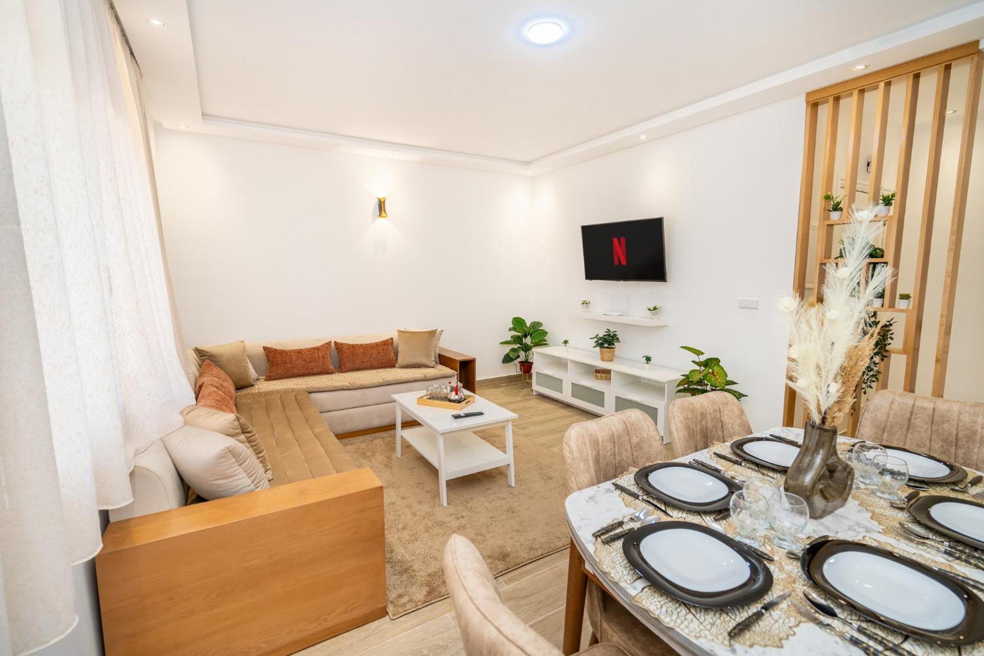 Family Corner, Moderne Elegant Et Spacieux, Ideal Pour Familles Et Groupes, 3' A Pied De La Corniche Apartment *